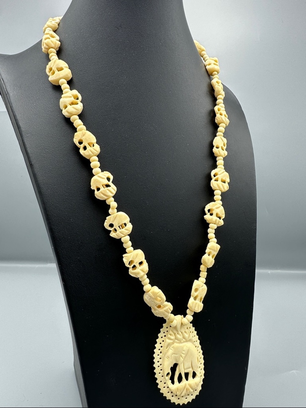 Carved Bone Elephant Pendant Necklace - Cream - Picture 2 of 3